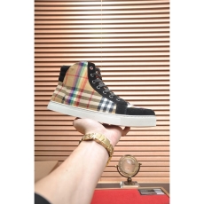 Burberry Sneakers